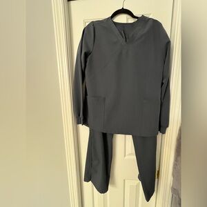 Mandala Women’s Scrub Set M/L